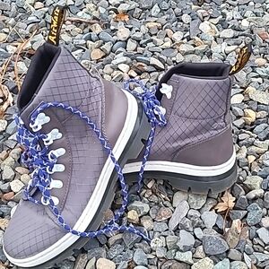 Like New Dr. Martens Women's Combs W Fashion Boot